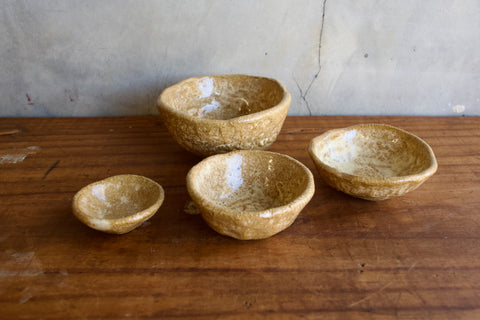 Set of 4 nesting bowls (Sample)
