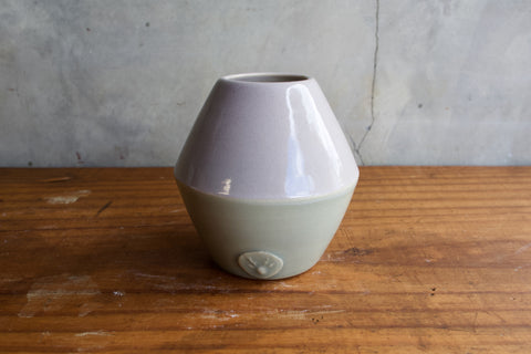 Diamond Vase (Sample)